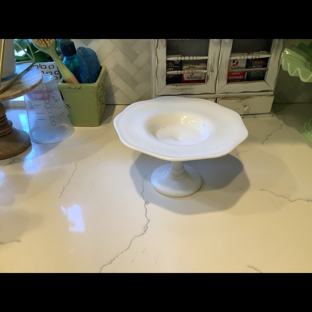 Beautiful pedestal milk glass
